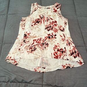 Women’s White House Black Market tank blouse Small
